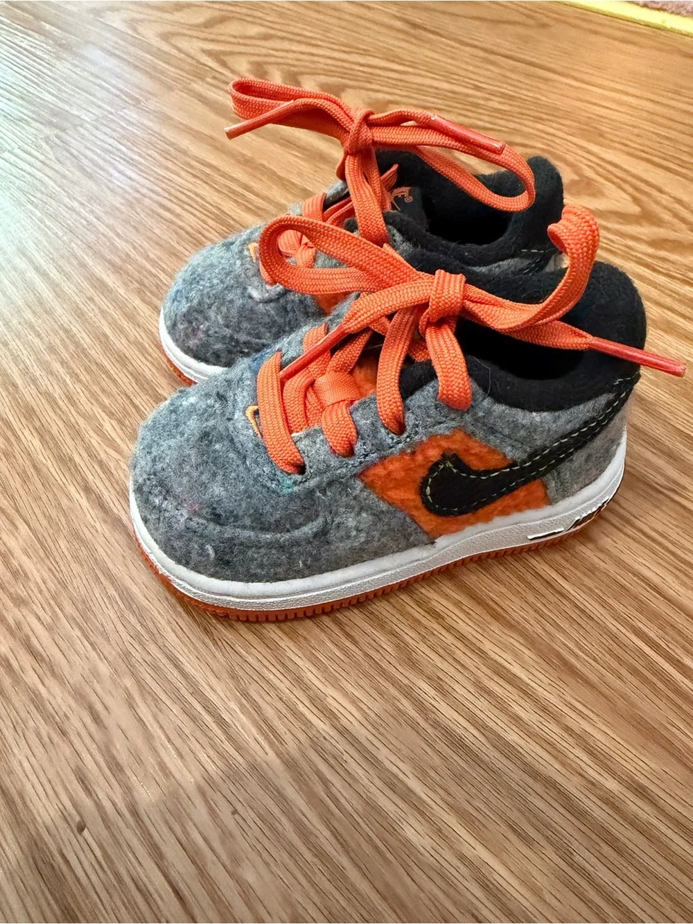 4C Nike Sneakers